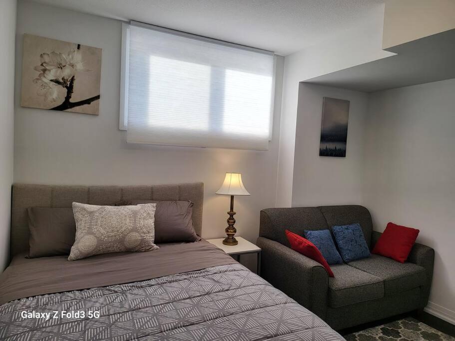 Apartment Lovely 2-bedroom Town House *